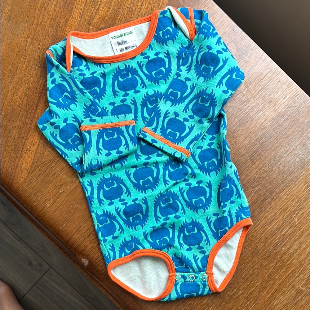 Norwegian Brand Vossatassar Monsterull Body Merino Blend Long Sleeve Onesie